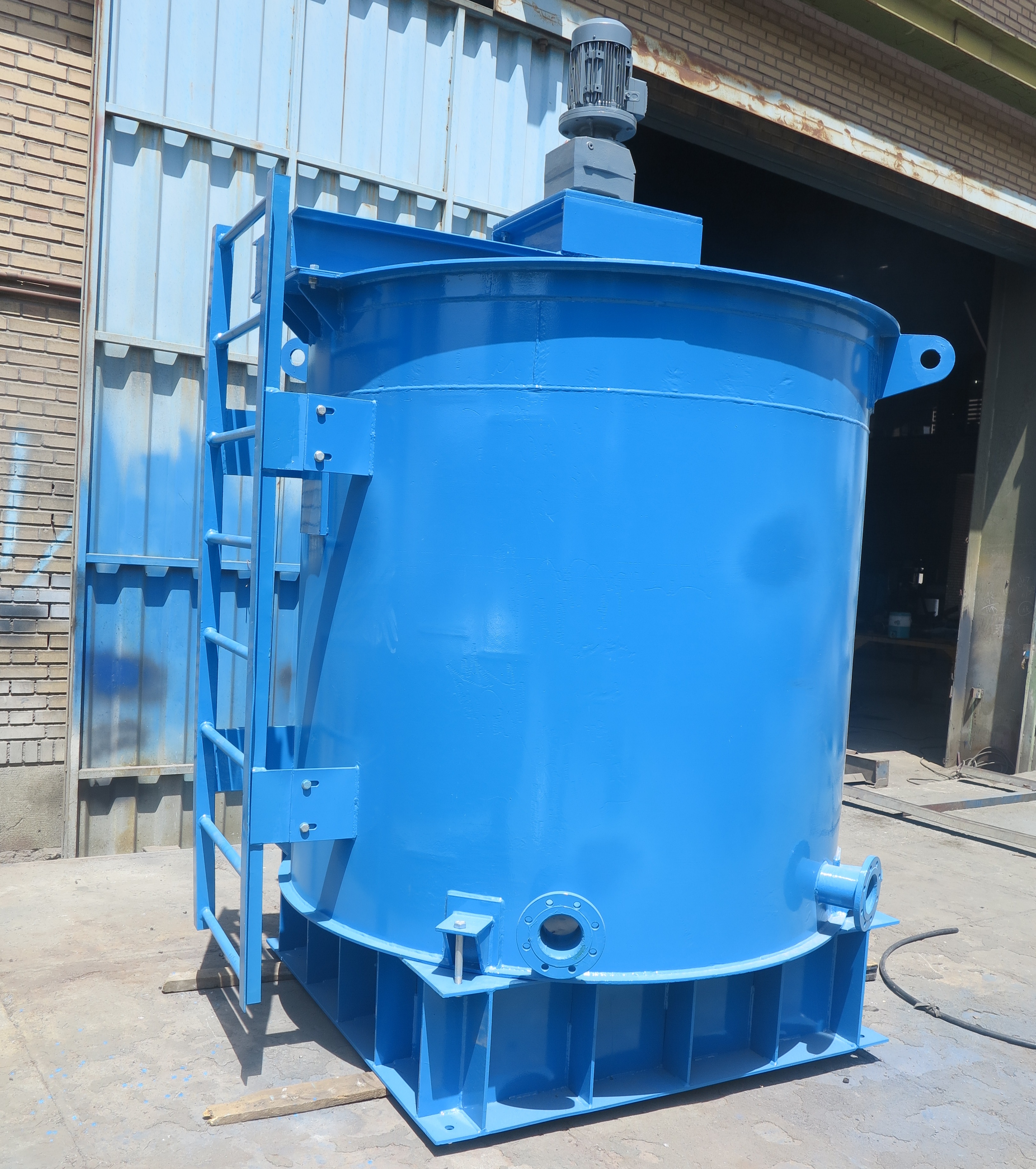 تانک حالت دهنده